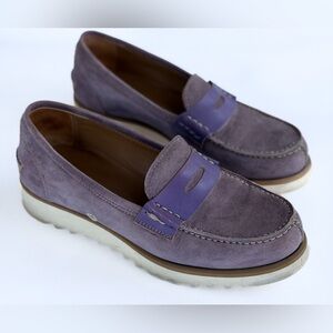 Lavande  Suede Loafers / Italy